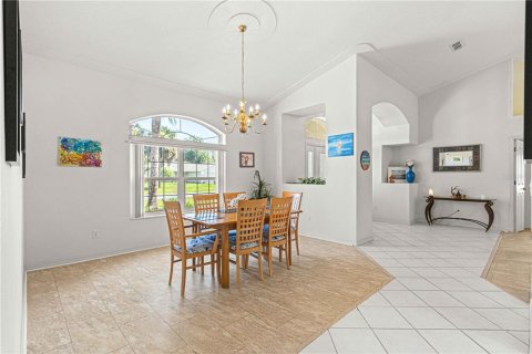 Villa ou maison à vendre à Ocala, Floride: 4 chambres, 234.21 m2 № 1349576 - photo 8