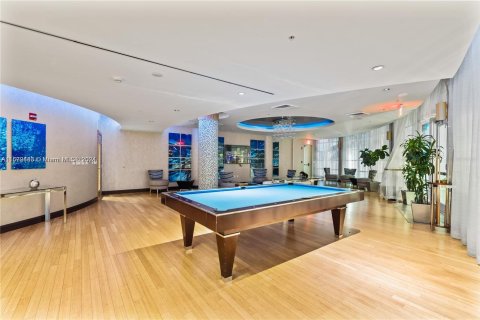 Condominio en alquiler en Miami, Florida, 1 dormitorio, 74.51 m2 № 1394972 - foto 15