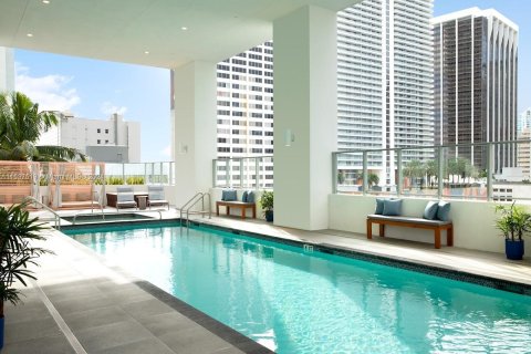 Condo in Miami, Florida, 1 bedroom  № 1021878 - photo 7