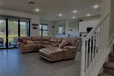 Casa en venta en Tamarac, Florida, 4 dormitorios, 245.82 m2 № 1047316 - foto 7