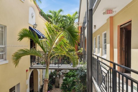 Купить кондоминиум в Майами-Бич, Флорида 1 спальня, 56.02м2, № 1047297 - фото 10