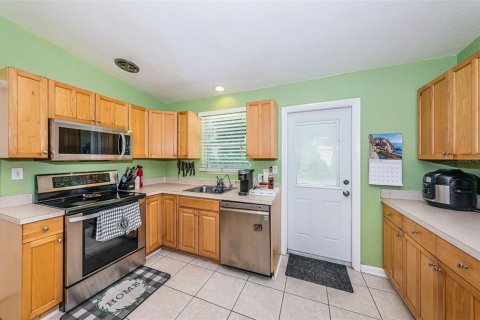 Casa en venta en Clearwater, Florida, 3 dormitorios, 89.19 m2 № 1350178 - foto 8