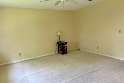 House in Ocala, Florida 2 bedrooms, 142.23 sq.m. № 1347497 - photo 16