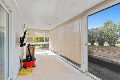 Villa ou maison à vendre à Wellington, Floride: 3 chambres, 146.79 m2 № 1047843 - photo 2