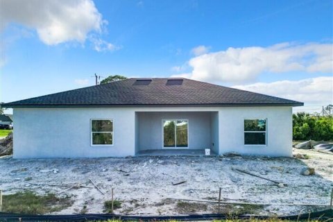 Casa en venta en Cape Coral, Florida, 4 dormitorios, 159.23 m2 № 1059079 - foto 7