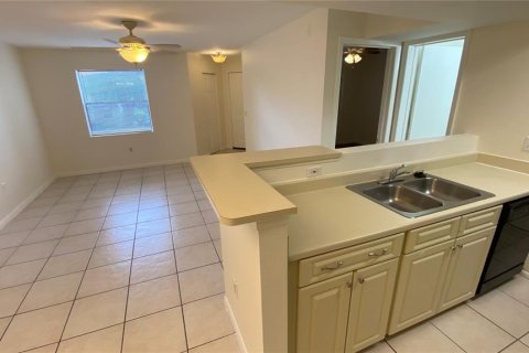 Condominio en alquiler en Kissimmee, Florida, 2 dormitorios, 87.05 m2 № 1340795 - foto 7