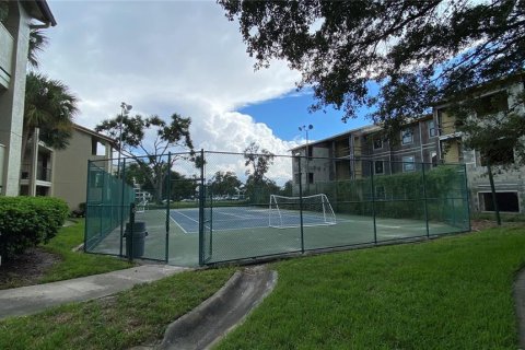 Condo in Kissimmee, Florida, 2 bedrooms  № 1340795 - photo 15