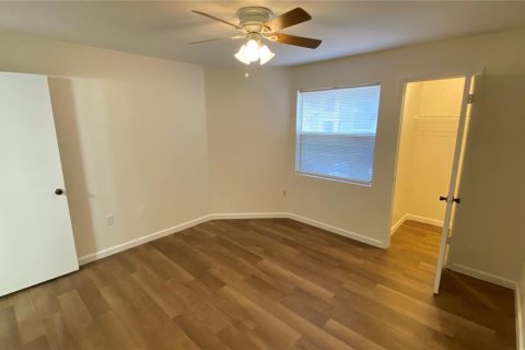 Condo in Kissimmee, Florida, 2 bedrooms  № 1340795 - photo 11