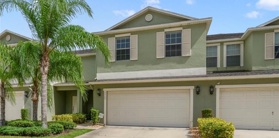 Townhouse in Orlando, Florida 4 bedrooms, 208.57 sq.m. № 1378078