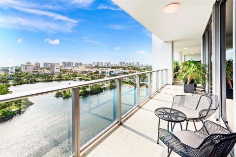 Condo in Fort Lauderdale, Florida, 3 bedrooms  № 1420203 - photo 12