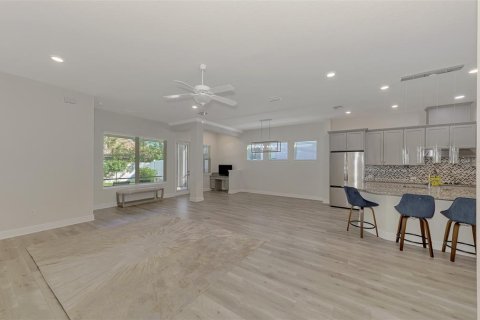 Casa en venta en Sarasota, Florida, 3 dormitorios, 198.81 m2 № 1402230 - foto 9