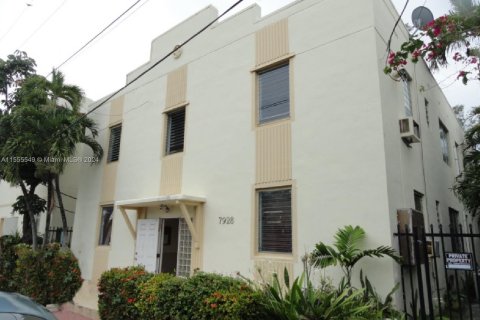 Condominio en venta en Miami Beach, Florida, 1 dormitorio, 45.8 m2 № 1076629 - foto 1