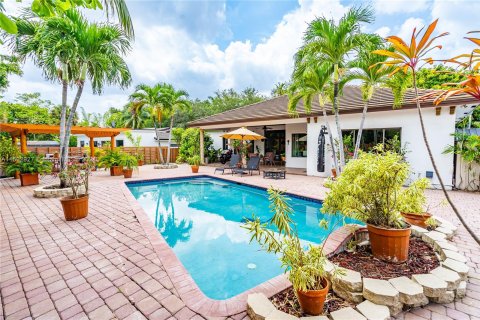 Casa en venta en Miami Springs, Florida, 4 dormitorios, 221.11 m2 № 1184747 - foto 9