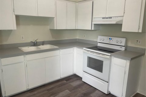 Снять в аренду квартиру в Делтона, Флорида 2 комнаты, 83.61м2, № 1523348 - фото 2