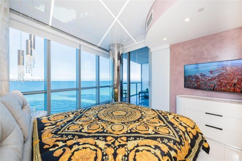 Condo in Sunny Isles Beach, Florida, 1 bedroom  № 1394261 - photo 19