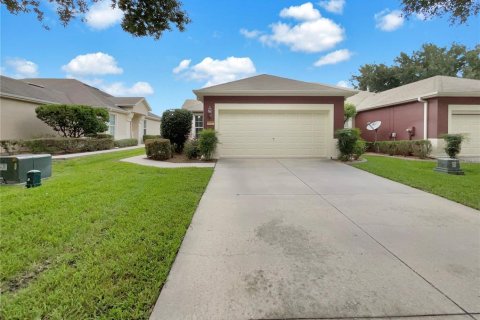 Villa ou maison à vendre à Ocala, Floride: 2 chambres, 144.56 m2 № 1300382 - photo 2