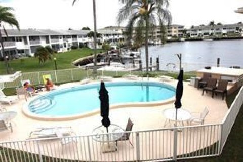 Copropriété à vendre à Pompano Beach, Floride: 2 chambres, 82.5 m2 № 1207318 - photo 29