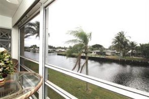Condominio en venta en Pompano Beach, Florida, 2 dormitorios, 82.5 m2 № 1207318 - foto 12