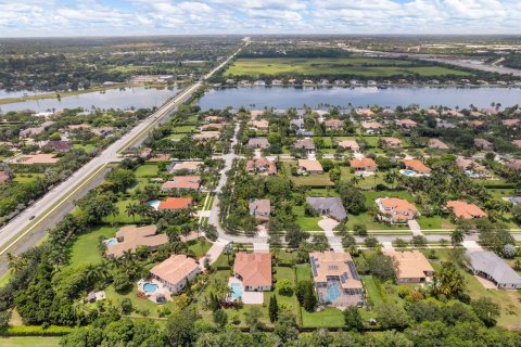 House in Davie, Florida 6 bedrooms, 563.45 sq.m. № 1207686 - photo 2