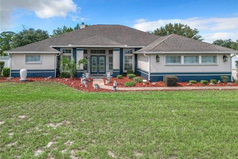 Casa en venta en Silver Springs Shores, Florida, 4 dormitorios, 202.71 m2 № 1398662 - foto 2