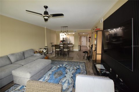 Condo in Altamonte Springs, Florida, 2 bedrooms  № 1398623 - photo 29