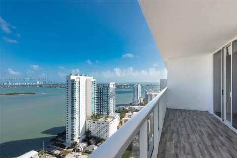 Copropriété à louer à Miami, Floride: 3 chambres, 148.74 m2 № 1356613 - photo 7