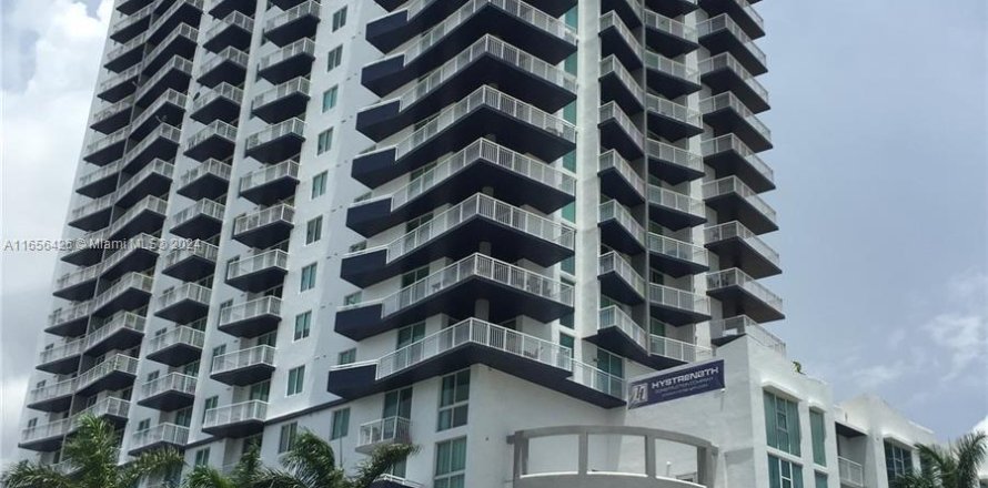 Condo in Miami, Florida, 1 bedroom  № 1356612