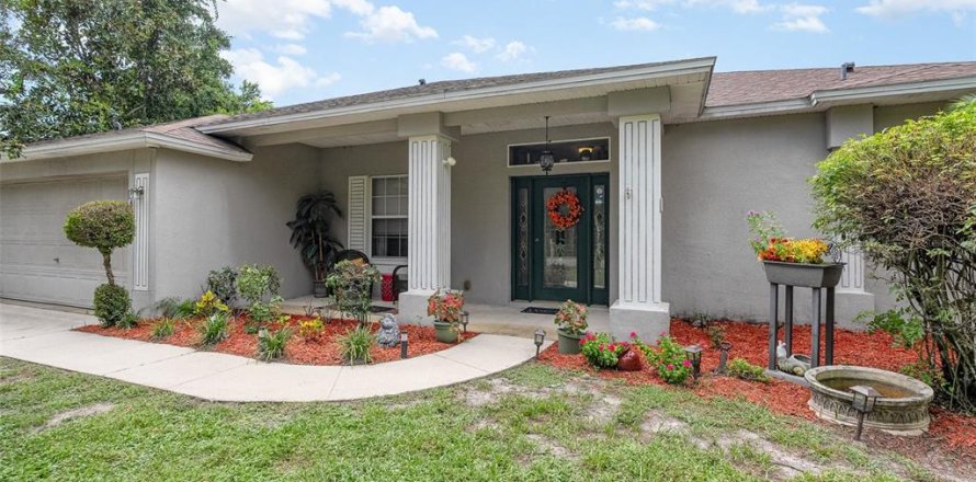 Villa ou maison à Cocoa, Floride 3 chambres, 219.62 m2 № 1372131