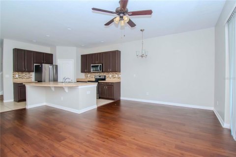 Casa en venta en Tampa, Florida, 3 dormitorios, 174.66 m2 № 1372129 - foto 9