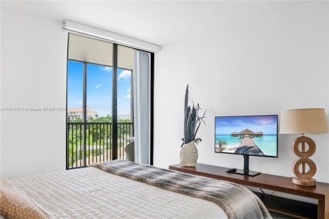 Copropriété à vendre à Aventura, Floride: 2 chambres, 121.98 m2 № 1238734 - photo 10