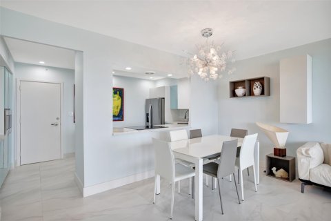 Copropriété à vendre à Fort Lauderdale, Floride: 2 chambres, 104.05 m2 № 1031791 - photo 22