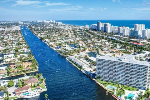 Condo in Fort Lauderdale, Florida, 2 bedrooms  № 1031791 - photo 28