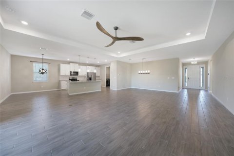 Villa ou maison à vendre à Punta Gorda, Floride: 4 chambres, 219.99 m2 № 1027268 - photo 15