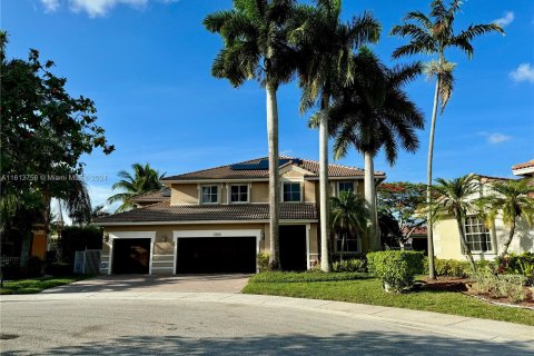 Villa ou maison à vendre à Weston, Floride: 7 chambres, 433.3 m2 № 1235720 - photo 1