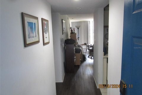 Condominio en venta en Tampa, Florida, 2 dormitorios, 94.67 m2 № 1061664 - foto 6