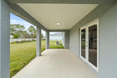 Villa ou maison à vendre à Palm Bay, Floride: 3 chambres, 151.52 m2 № 1052356 - photo 18