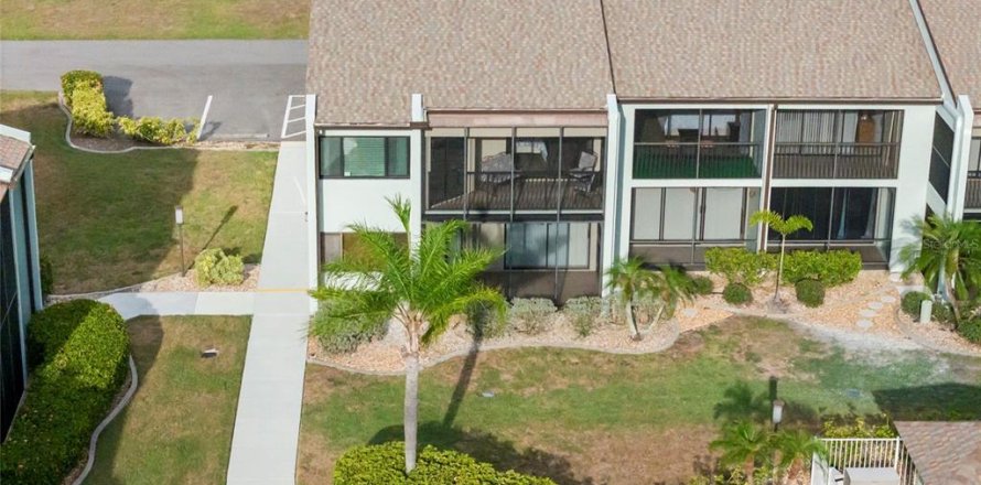 Condo à Punta Gorda, Floride, 2 chambres  № 1258175