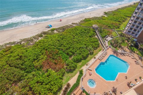 Condo in Hutchinson Island South, Florida, 3 bedrooms  № 1097473 - photo 23