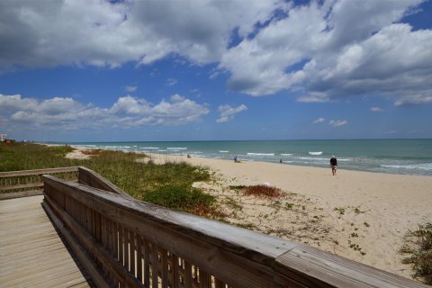 Condo in Hutchinson Island South, Florida, 3 bedrooms  № 1097473 - photo 7