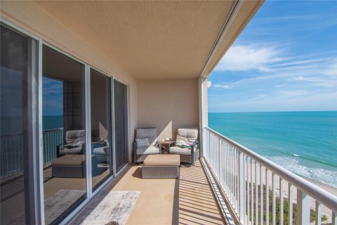 Condo in Hutchinson Island South, Florida, 3 bedrooms  № 1097473 - photo 25