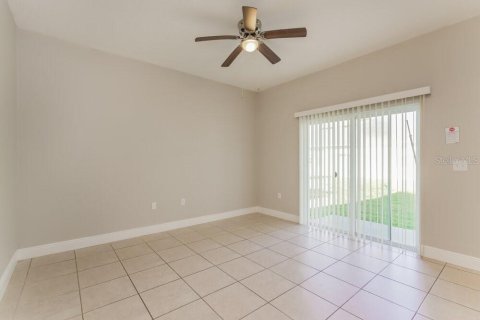 House in Kissimmee, Florida 4 bedrooms, 152.55 sq.m. № 1397101 - photo 5