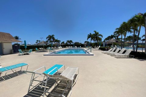 Condominio en venta en Boynton Beach, Florida, 2 dormitorios, 124.86 m2 № 1171215 - foto 3