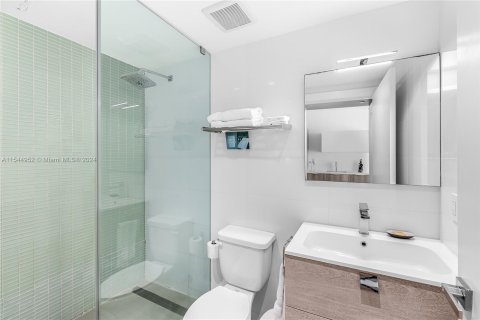 Copropriété à vendre à Miami Beach, Floride: 1 chambre, 41.81 m2 № 1047386 - photo 18