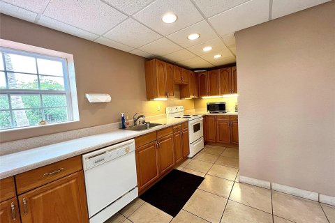 Condominio en venta en Wilton Manors, Florida, 1 dormitorio, 68.56 m2 № 1018198 - foto 19