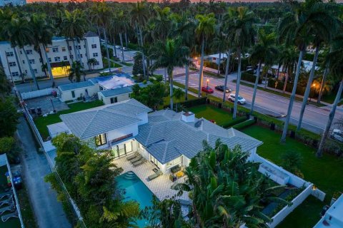 Casa en venta en Hollywood, Florida, 7 dormitorios, 309.64 m2 № 1018159 - foto 23