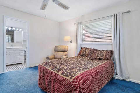 Condominio en venta en Palm Beach Gardens, Florida, 2 dormitorios, 103.68 m2 № 1068529 - foto 16