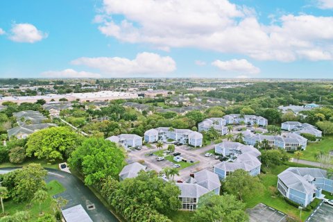 Condo in Stuart, Florida, 2 bedrooms  № 1065608 - photo 10