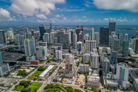 Condo in Miami, Florida, 1 bedroom  № 1352116 - photo 29