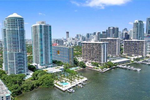 Condo in Miami, Florida, 1 bedroom  № 1352154 - photo 21