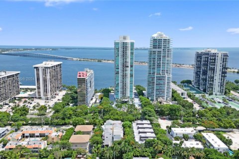 Condominio en venta en Miami, Florida, 1 dormitorio, 73.49 m2 № 1352154 - foto 23